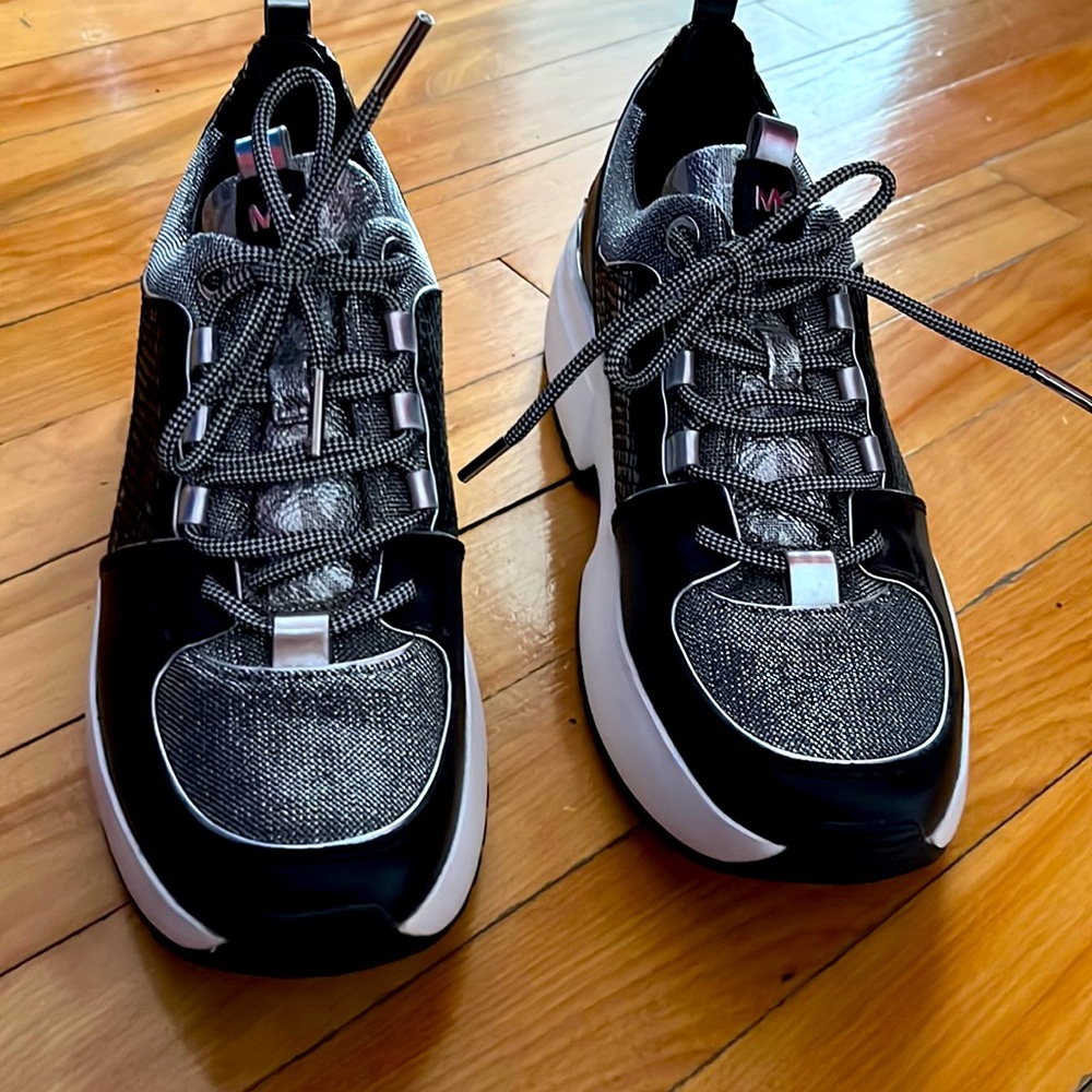 Michael Kors size 8 shoes, super gently used
